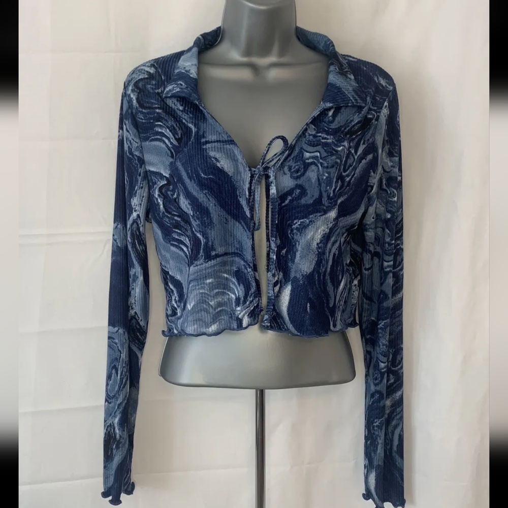 Forever 21 Blue Cropped Long Sleeve Cardigan Womens Large NWOT